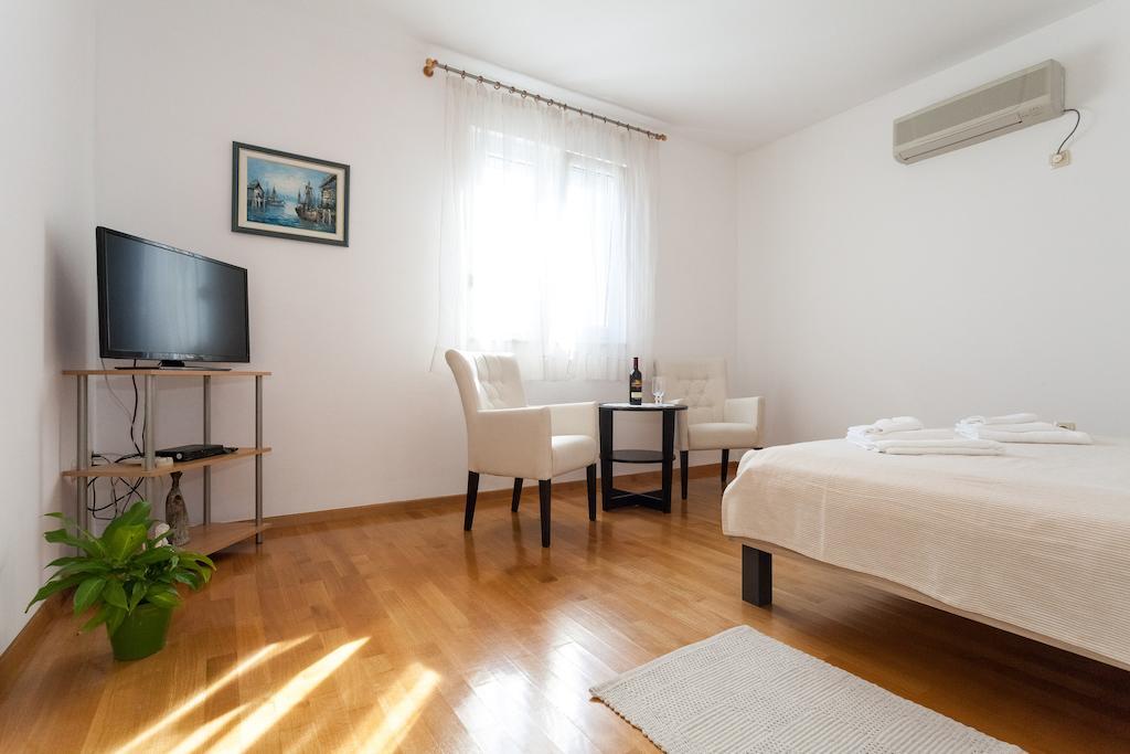 Beach Apartments Rafael Zadar Quarto foto